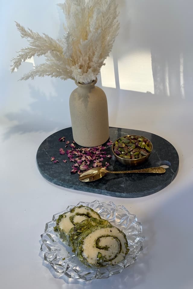 Arabic Ice Cream - Rolled - Image 2